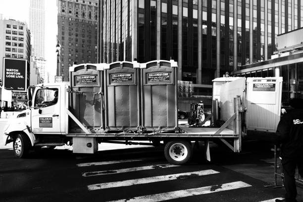 Best Portable restroom trailer rental  in Prineville Lake Acres, OR